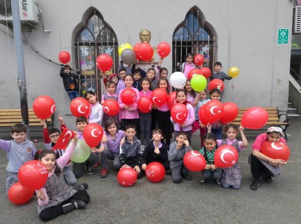 Öğrencilerimiz 23 Nisan Ulusal Egemenlik ve Çocuk Bayramına Hazır